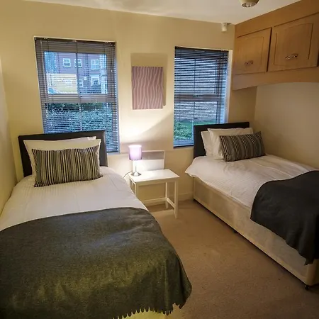 Catterick Garrison * Richmond (North Yorkshire)